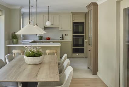 Project | UK | Azur | HW2104 | Woking 9